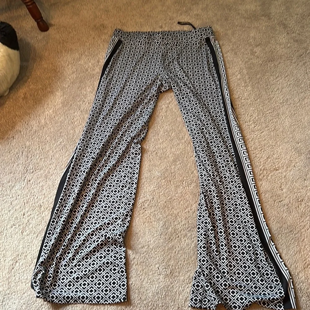White House | Black Market - Pants 95% Polyester w 5% Spandex - Size M - Picture 1 of 6